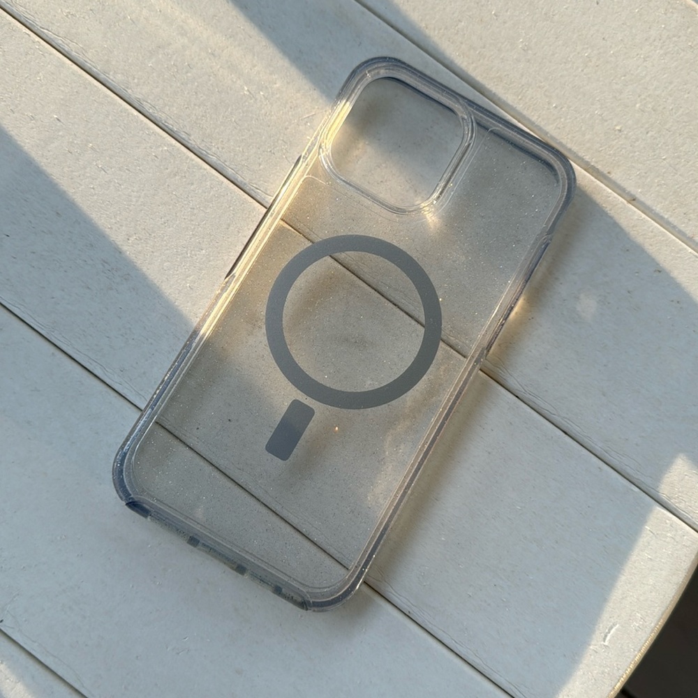 iPhone 13 Pro Max case - otterbox